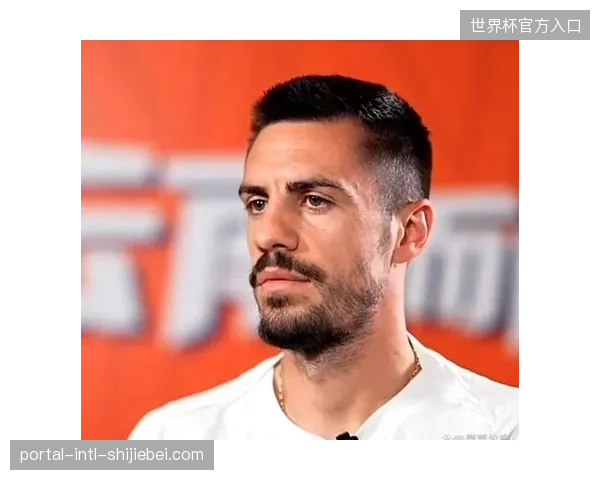 约尼查以精准传球盘活云南玉昆中前场，成为联赛半程最具创造力的中场核心